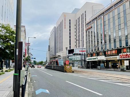 松山市大街道を通る国道11号 松山市大街道を通る国道11号 大街道,松山市,讃岐街道の写真素材