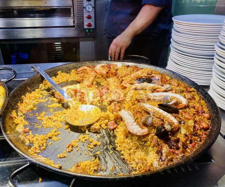 パエリア食べ放題 パエリア,クルーズ,ブッフェの写真素材