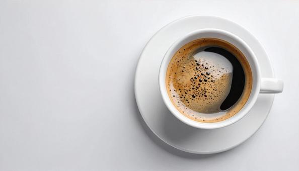 白い背景にコーヒー 白い背景にコーヒーの写真