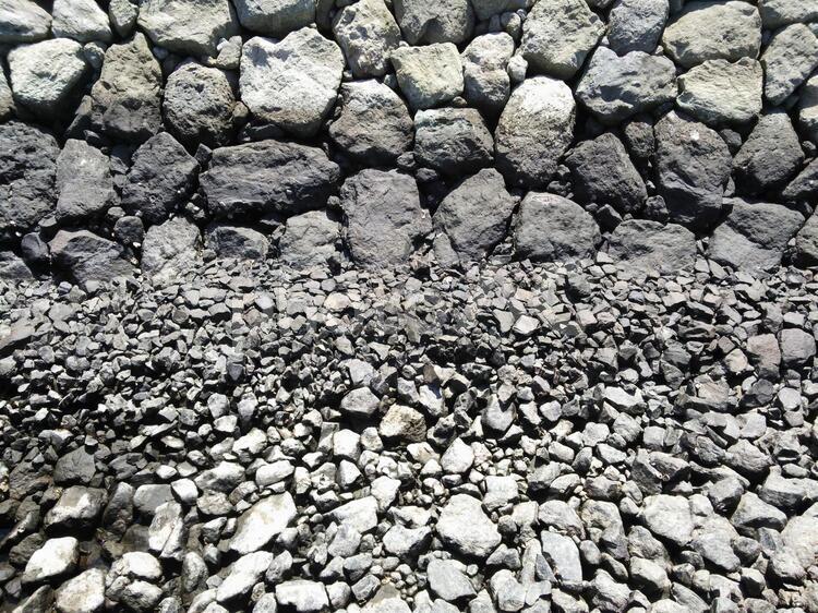 敷き詰められた石 石,岩,敷石の写真素材