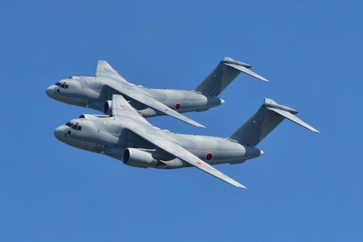C-2輸送機の番い C-2輸送機の番い cー2,新型,輸送機の写真素材