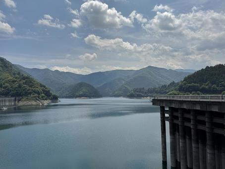 ダム ダム 小河内ダム,ダム,重力式コンクリートダムの写真素材