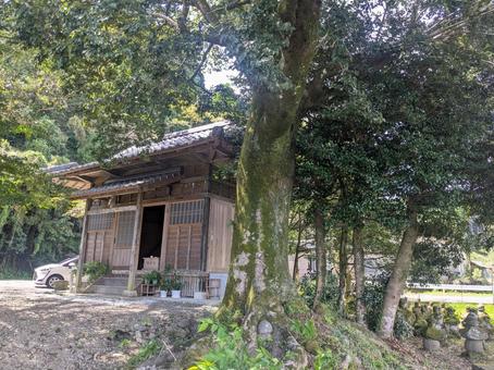 大柿毘沙門堂と石塔群 大柿毘沙門堂と石塔群 大柿毘沙門堂,石塔群,熊本の写真素材