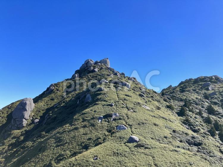 淀川から宮之浦岳へ37 登山,宮之浦岳,屋久島の写真素材