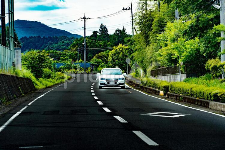 不思議な道路　フリー素材無料素材写真イメージ 道路,不思議,暗いの写真素材