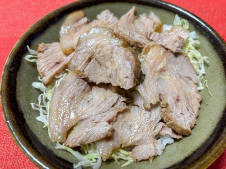 チャーシュー丼 チャーシュー丼,焼豚丼,叉焼の写真素材