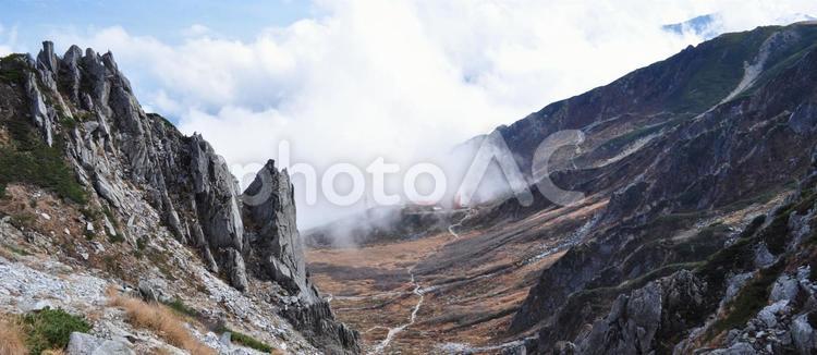 駒ヶ岳秋の風景　道のり 駒ヶ岳,千畳敷カール,山岳の写真素材