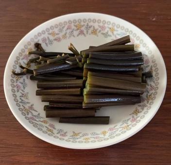 R7.06.17 Braised bracken, JPG R7.06.17 Braised bracken, JPG