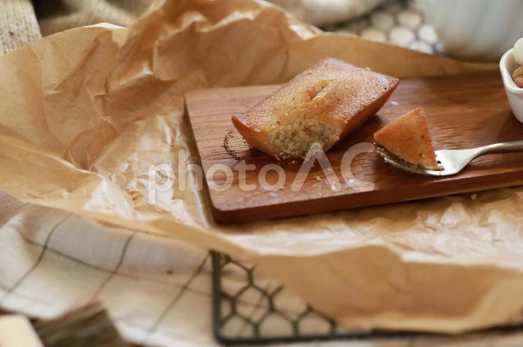 フィナンシェ フィナンシェ,焼き菓子,スイーツの写真素材