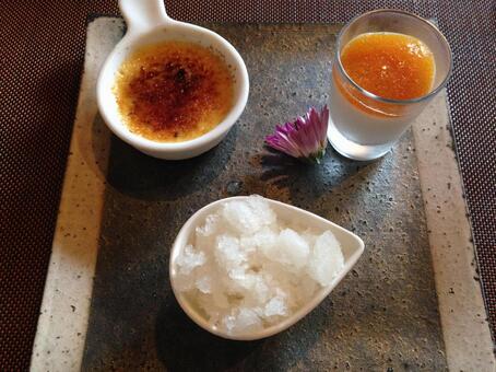 デザートセット レストラン,ホテルレストラン,フレンチの写真素材