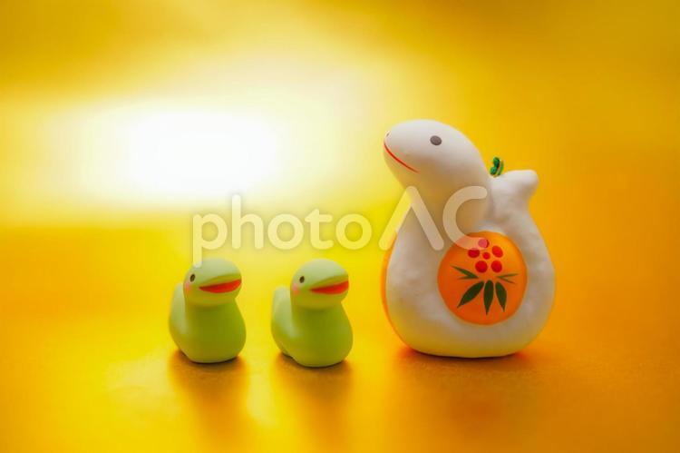 巳年（みどし・へびどし）の年賀状素材 巳年,みどし,へびどしの写真素材