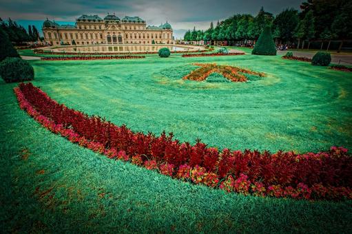 ビビッド加工のベルヴェデーレ庭園 ベルヴェデーレ宮殿,庭園,ビビッドカラーの写真素材