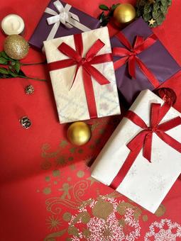 クリスマスの贈り物(2) クリスマス,贈り物,プレゼントの写真素材