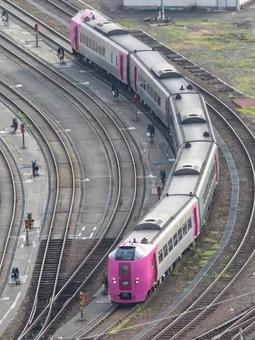 キハ261系5000代はまなす編成 キハ261系5000代はまなす編成 はまなす,ニセコ,261の写真素材
