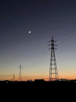 The moon and dusk, JPG The moon and dusk, JPG