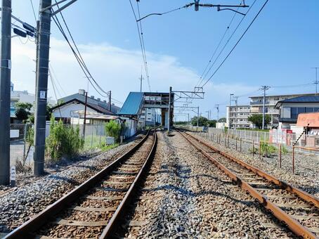 夏の日差しの鉄道線路 線路,鉄道,レールの写真素材