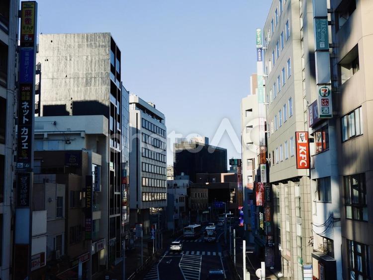 早朝の千葉県松戸市中心市街地 松戸市,松戸,都市の写真素材