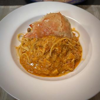 松葉蟹のトマトクリームパスタ 旦那飯,男の料理,手料理の写真素材