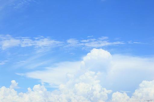 【空の写真】青空と雲 【空の写真】青空と雲の写真
