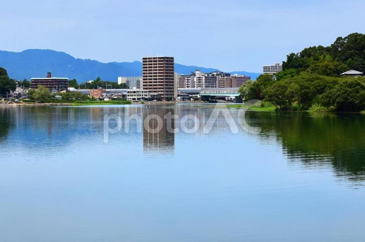 瀬田川の風景、唐橋界隈、滋賀県、大津市 瀬田川,川,河川の写真素材
