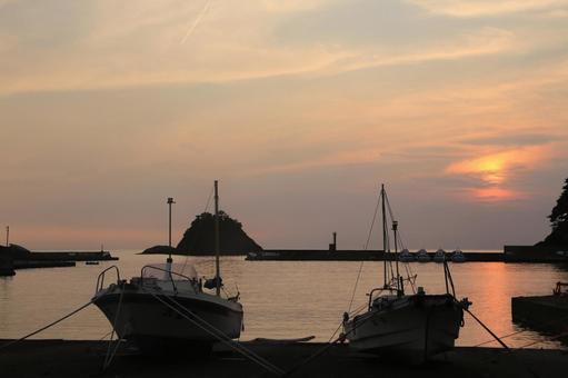 西伊豆町の綺麗な夕陽 西伊豆町の綺麗な夕陽 綺麗良な夕陽,夕陽,西伊豆町の写真素材
