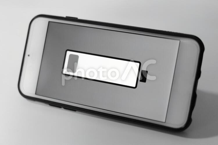 電池残量0%　白黒 0%,あと少し,ないの写真素材