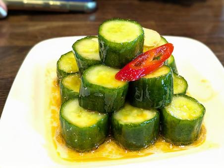 台湾料理 胡瓜のピリ辛漬物 台湾料理 胡瓜のピリ辛漬物の写真