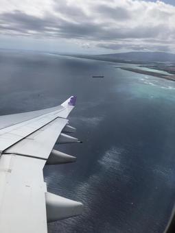 ハワイ上空① ハワイ上空①の写真