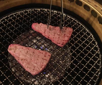 焼肉 網焼き 焼肉 網焼きの写真