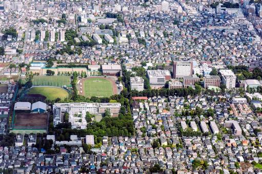 東京都武蔵野市の成蹊大学付近を空撮 東京都武蔵野市の成蹊大学付近を空撮の写真