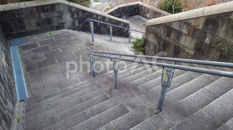 公園の階段 朝,風景,屋外での写真素材