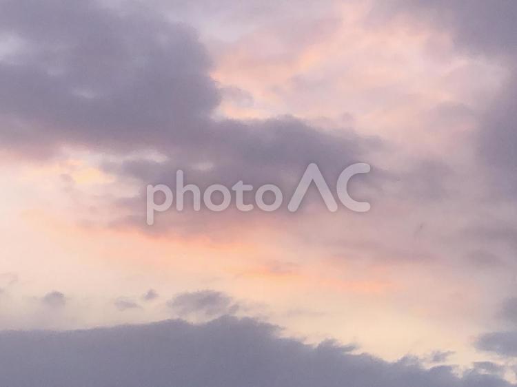 冬の朝焼けの風景03 朝焼け,冬空,冬の写真素材