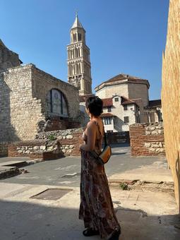 綺麗な景色と後ろ姿 綺麗な景色と後ろ姿 旅行,フォトジェニック,インスタ映えの写真素材