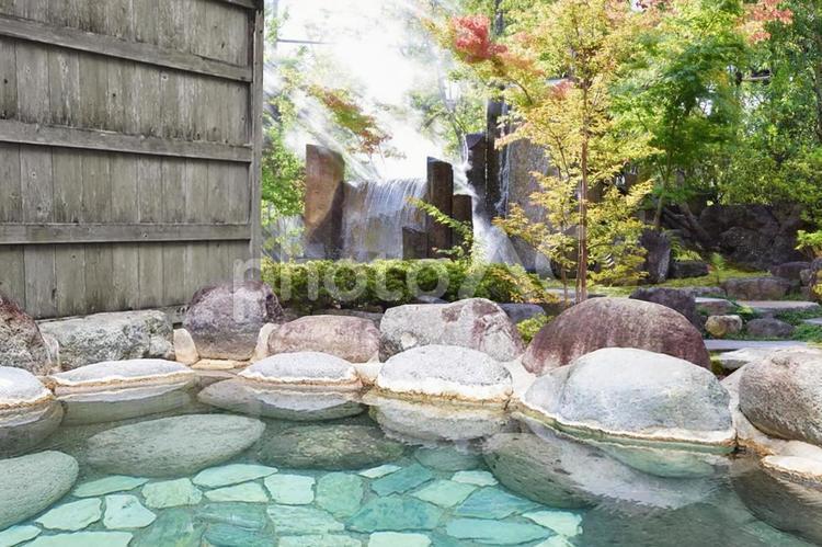 風情のある温泉のイメージ 温泉,露天風呂,旅の写真素材