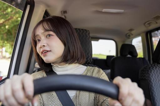 若い女性　運転 女性,ドライブ,運転の写真素材