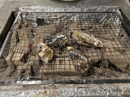 Grilled oysters, JPG Grilled oysters, JPG