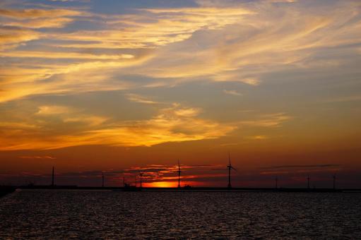 夕暮れ 夕暮れ 夜景,夕暮れ,マジックアワーの写真素材