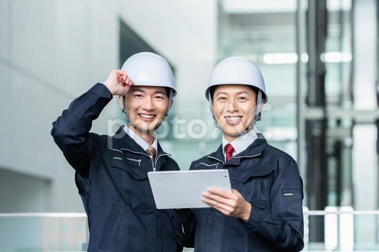 作業員のスタッフ 作業員,ビジネス,作業服の写真素材