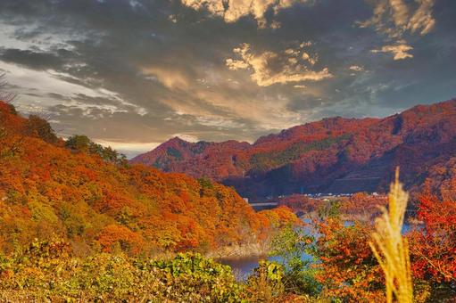 八ッ場（紅葉）群馬の写真