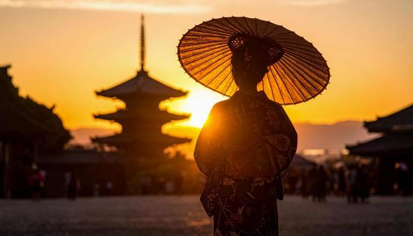 浴衣の女性 シルエット 浴衣の女性 シルエットの写真