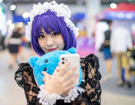 推し活コスプレ女子・イベントグッズゲット 推し活コスプレ女子・イベントグッズゲットの写真