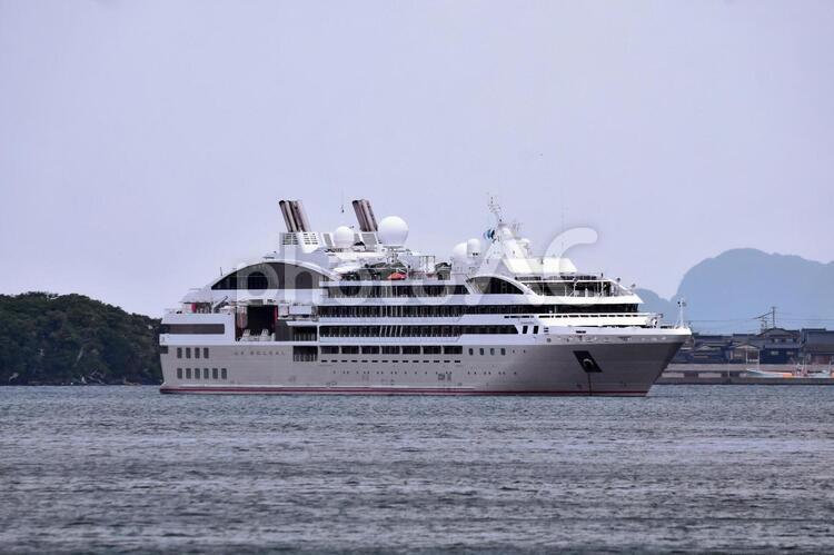 客船　海 客船,豪華客船,船の写真素材