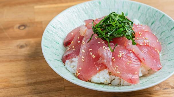 マグロ丼 マグロ丼 マグロ丼,ごはん,刺身の写真素材