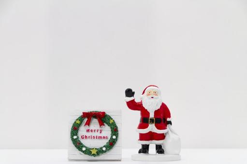 メリークリスマス！サンタとミニ看板 クリスマス,サンタクロース,ミニチュアの写真素材