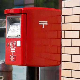 街角の郵便ポスト 郵便ポスト,ポスト,郵便の写真素材