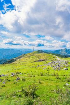 四国地方　四国カルスト台地の風景 カルスト台地,四国,四国地方の写真素材