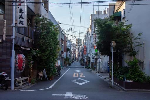 浅草の路地裏 浅草の路地裏 路地裏,路地,浅草の写真素材