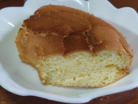 シンプルシフォンケーキ シンプルシフォンケーキの写真