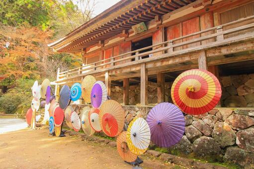 室生寺 室生寺,鎧坂,紅葉の写真素材