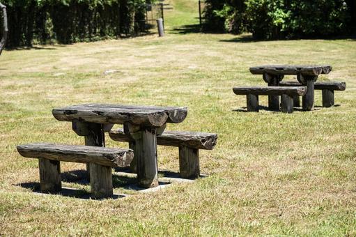 荒崎にあるベンチ 荒崎にあるベンチ ベンチ,bench,木の写真素材